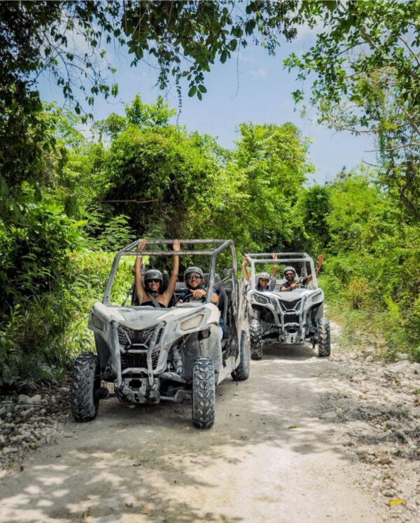 SCAPE PARK FULL DAY - HOYO AZUL + BUGGY CAN-AM $185